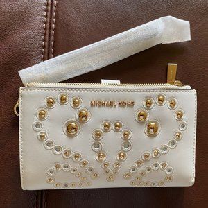 MICHAEL KORS ADELE DOUBLE ZIP TECH WALLET WRISTLET WHITE GOLD STUDDED NEW